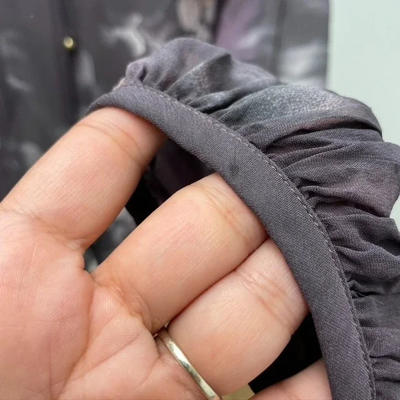 Roberto Cavalli Silk Chiffon Blouse Top Womens 44 Large Purple Floral Coquette